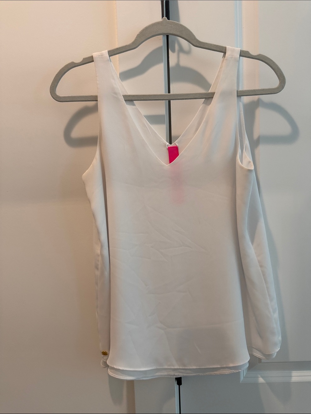 Set of Lilly Pulitzer tanks- straight hem top and Lilliana tank - Picture 6 of 7